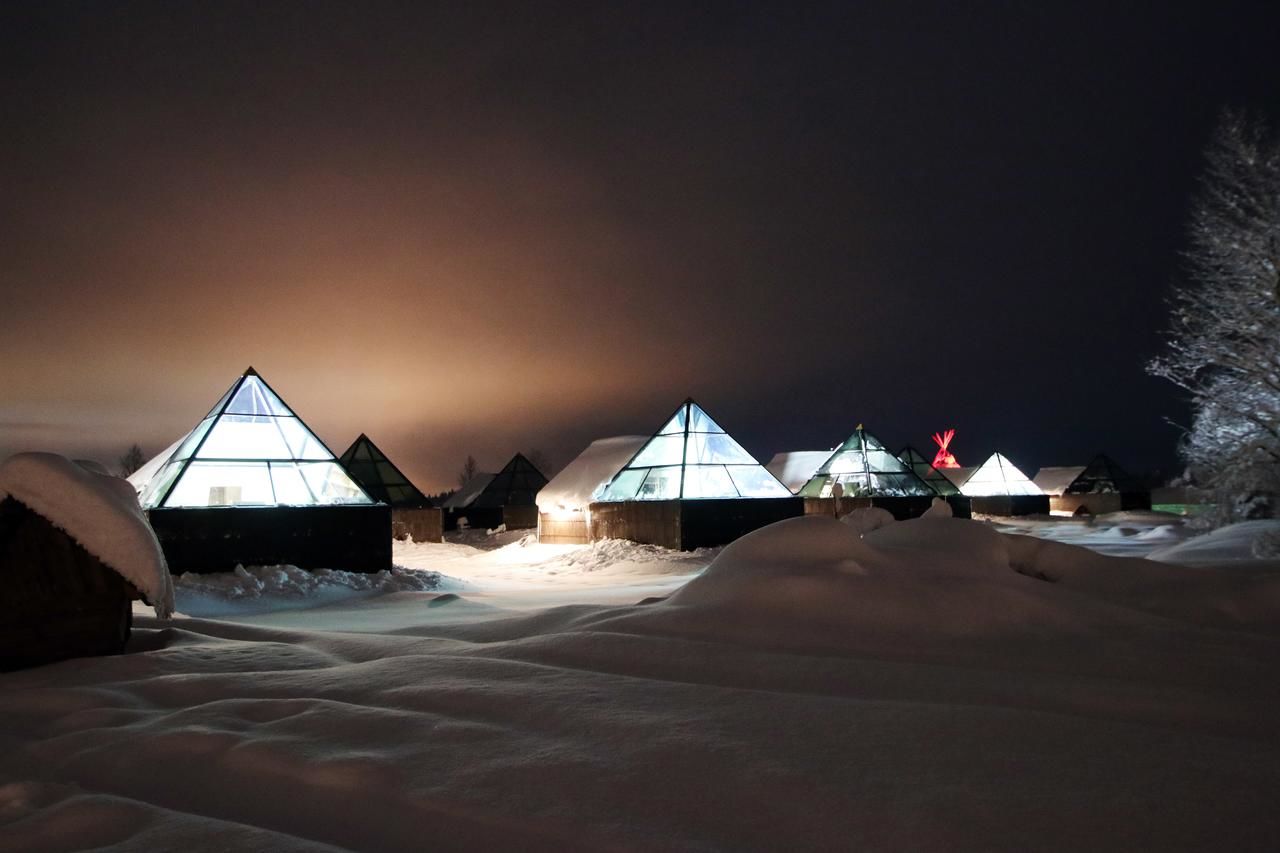 Отель Aurora Pyramids & Hotel Taivaanvalkeat Конгас-4