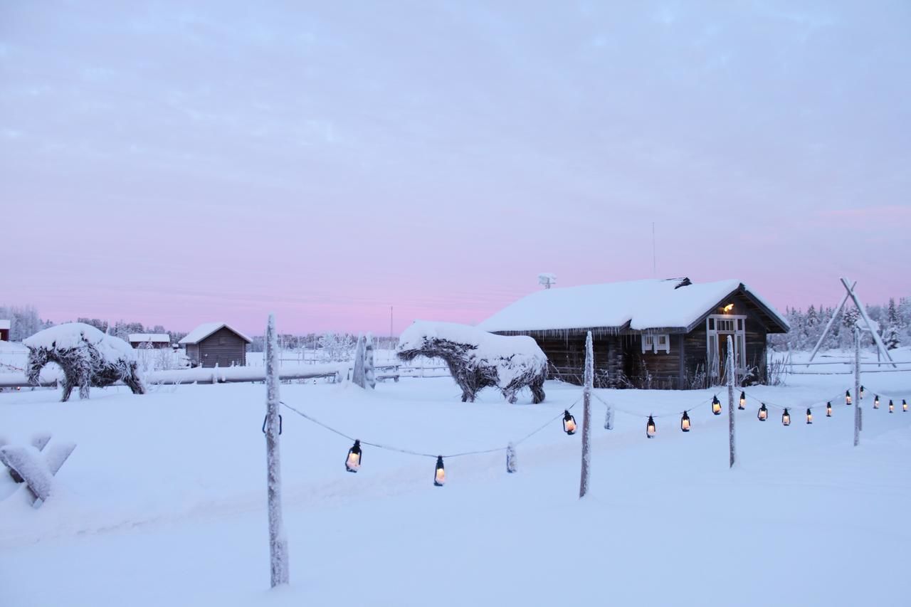 Отель Aurora Pyramids & Hotel Taivaanvalkeat Конгас-28